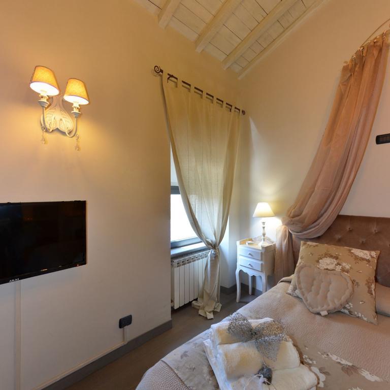 Residenza Teodorico Re B&B Viterbo Cameră foto