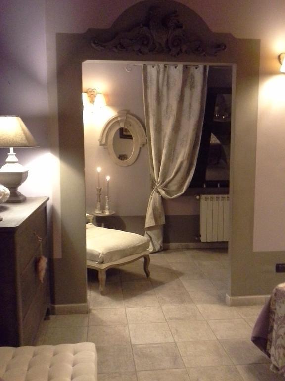 Residenza Teodorico Re B&B Viterbo Cameră foto