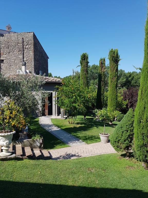 Residenza Teodorico Re B&B Viterbo Exterior foto